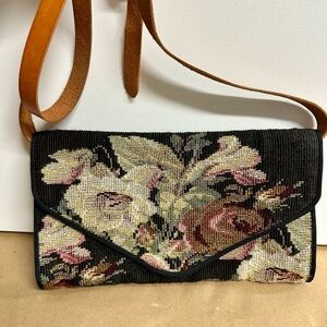 Ralph Lauren vintage Floral Tapestry Crossbody Clutch - Black & Cream